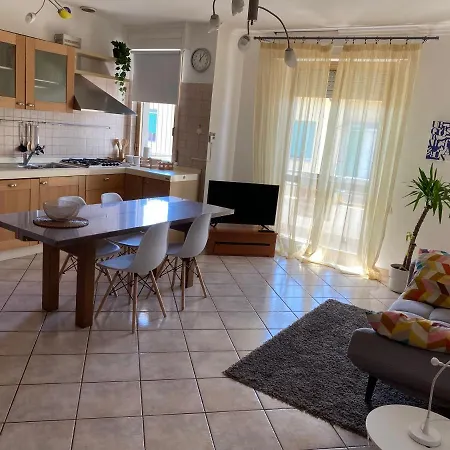 דירה La Casa Di Placido *